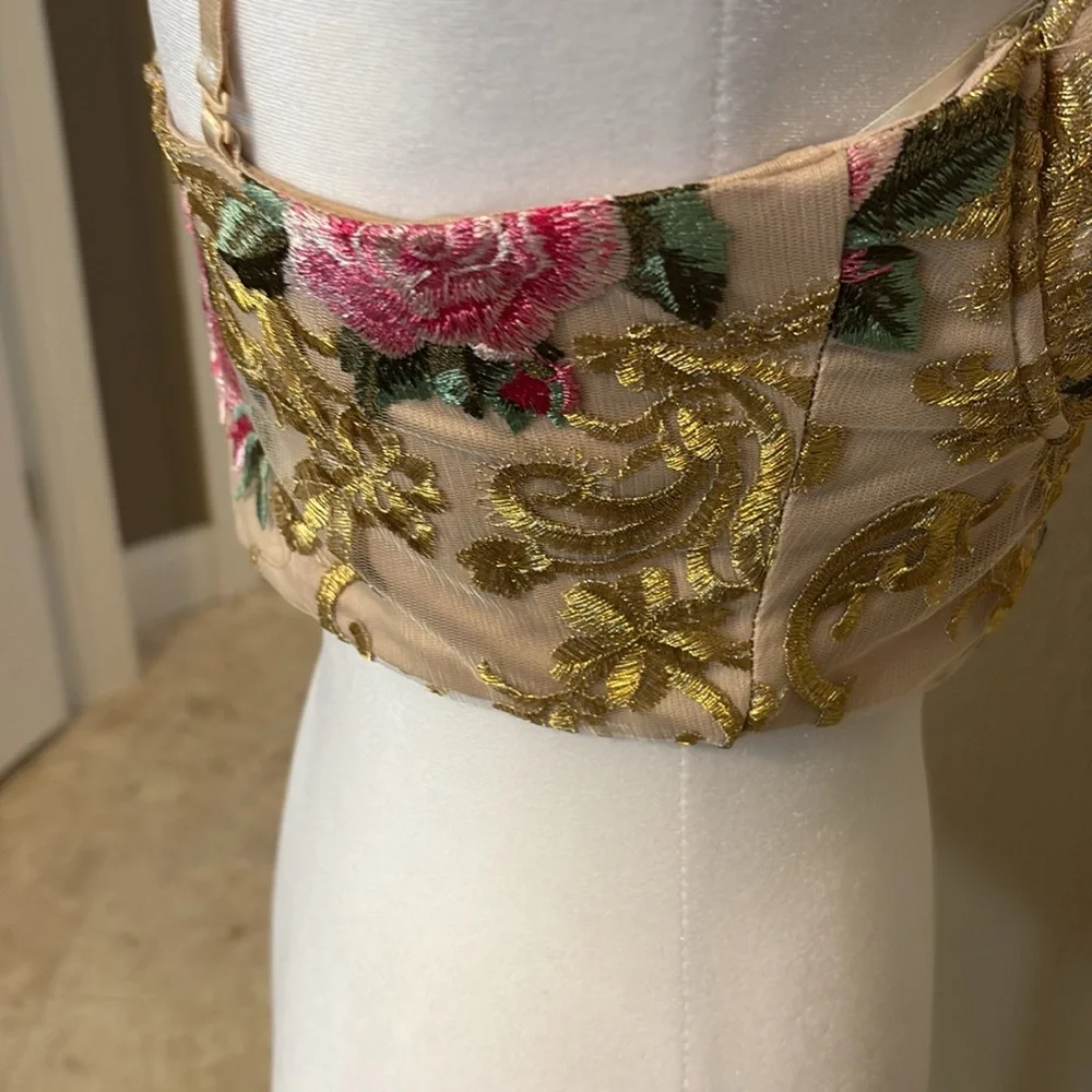Blithe Los Angeles Floral Embroidered Bustier Top, Size Medium - Picture 4 of 9